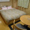 ホテル アーカス(立川市/ラブホテル)の写真『405号室、ベッド』by もんが～