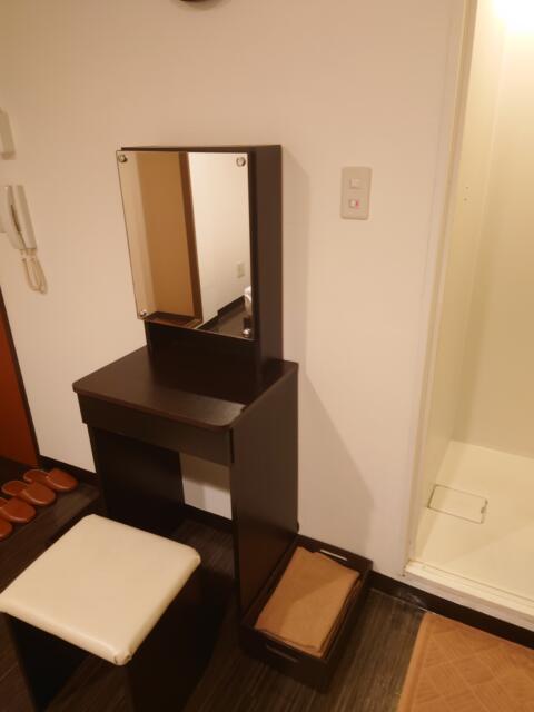 レンタルルーム プライム7(荒川区/ラブホテル)の写真『４０３号室化粧台』by そこそこの人生
