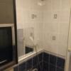 HOTEL GRAN HILL(豊島区/ラブホテル)の写真『306号室（浴室奥からシャワー部分。二点固定式でヘッドは壁向き）』by 格付屋