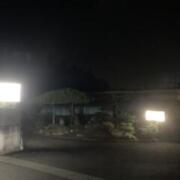 ホテル松川(福島市/ラブホテル)の写真『夜の外観』by まさおJリーグカレーよ