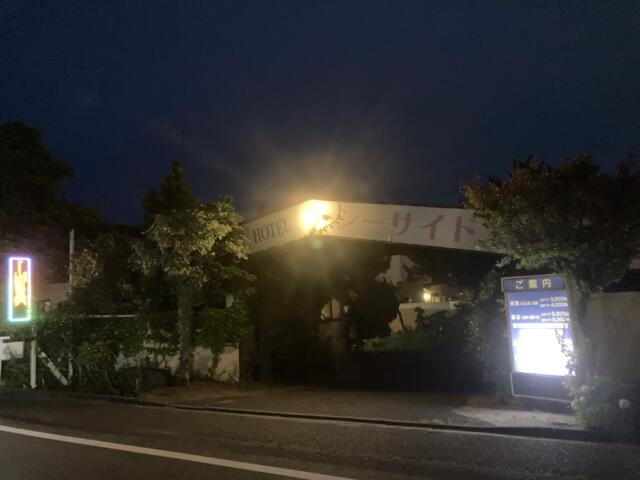 新舞子シーサイドホテル(いわき市/ラブホテル)の写真『夜の外観』by まさおJリーグカレーよ