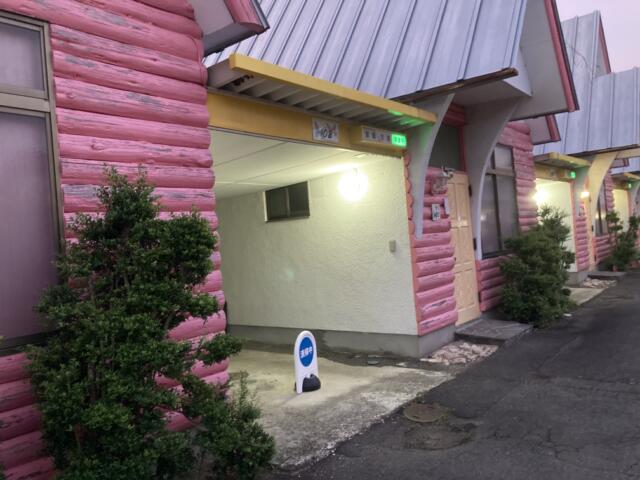 丘のホテル Ageha Spring(福島市/ラブホテル)の写真『駐車場』by まさおJリーグカレーよ