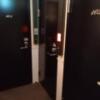 HOTEL ALLURE（アリュール）(渋谷区/ラブホテル)の写真『102号室　ドア　鍵は開いている。』by angler