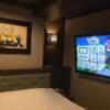 HOTEL Balibali ANNEX（バリバリアネックス）(品川区/ラブホテル)の写真『306号室 ソファから見た室内』by ACB48