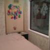 ホテル エアポート(豊島区/ラブホテル)の写真『206号室、ベッドと浴室窓』by Sparkle