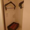 レンタルルーム オーロラ(荒川区/ラブホテル)の写真『305号室クローゼット』by そこそこの人生