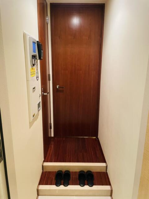 アペルト(豊島区/ラブホテル)の写真『803号室の玄関』by miffy.GTI
