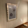 HOTEL The AMERICAN(アメリカン)(江戸川区/ラブホテル)の写真『506号室　壁にかかってる絵画』by ネコシ