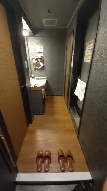 ZERO(渋谷区/ラブホテル)の写真『305号室　くつぬぎ』by angler