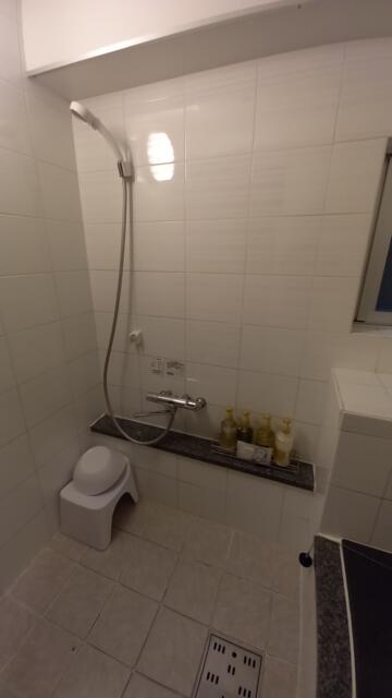 ZERO(渋谷区/ラブホテル)の写真『305号室　浴室シャワー』by angler