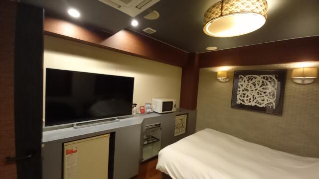 ZERO(渋谷区/ラブホテル)の写真『305号室　室内全景2』by angler