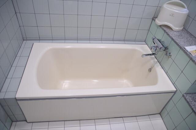 HOTEL MayoViento（マヨビエント)(渋谷区/ラブホテル)の写真『501号室　浴槽』by マーケンワン