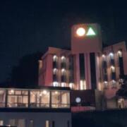 HOTEL OA（オーエー)(桑名市/ラブホテル)の写真『夜の外観』by まさおJリーグカレーよ