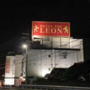 HOTEL THE LEON（レオン）箱作店(全国/ラブホテル)の写真『昼の外観』by まさおJリーグカレーよ