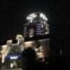 HOTEL Sha Sha terrace 大東店（シャシャテラス）(大東市/ラブホテル)の写真『夜の外観』by まさおJリーグカレーよ