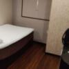 池袋グランドホテル(豊島区/ラブホテル)の写真『906号室 入口から奥』by ところてんえもん