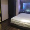 HOTEL EMERALD（エメラルド）(品川区/ラブホテル)の写真『203号室 角から』by ところてんえもん
