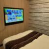 ハイビスカス戸田(戸田市/ラブホテル)の写真『507 ベットからのみ視聴しやすい壁に固定のTVは苦手です。』by festa9