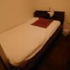 レンタルルーム オーロラ(荒川区/ラブホテル)の写真『３０２号室ベット』by そこそこの人生