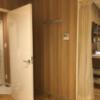 HOTEL CREST 平井（クレスト）(江戸川区/ラブホテル)の写真『302 玄関と洗面室』by festa9