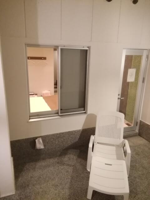HOTEL marisol(マリソル)(館山市/ラブホテル)の写真『105号室、外風呂④です。(22,8)』by キジ
