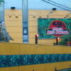 アルティア ダイナソー町田店(町田市/ラブホテル)の写真『外壁の看板と恐竜（こいつは動くので注意！）』by もんが～