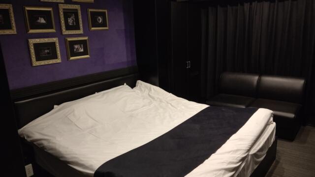 THE HOTEL Z(川口市/ラブホテル)の写真『501 号室、ベッド』by Sparkle
