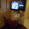 HOTEL STYLISH (スタイリッシュ)(富士見市/ラブホテル)の写真『305号室、テレビとテーブル＆チェアー』by もんが～