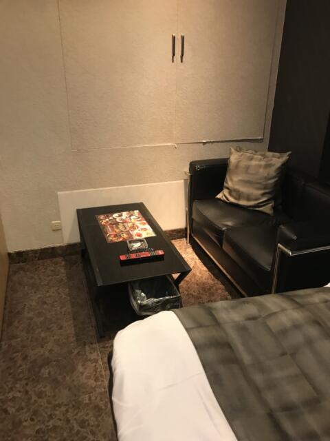 新宿ジャルディーノ(新宿区/ラブホテル)の写真『405号室の室内②』by 少佐