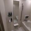HOTEL DUO（デュオ）(墨田区/ラブホテル)の写真『501号室のお風呂②　シャンプーなどはこんな感じにかかってます』by ふ～