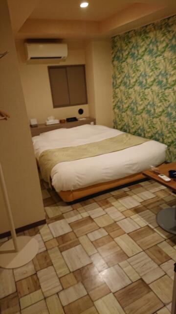 HOTEL RIO（リオ）(新宿区/ラブホテル)の写真『407号室 部屋全景』by 舐めたろう