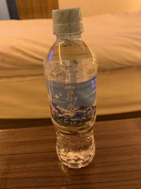 HOTEL DUO（デュオ）(墨田区/ラブホテル)の写真『506号室　無料飲料水』by 東京都