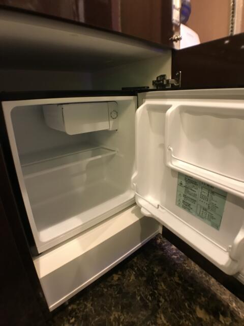 HOTEL AMAN(アマン)(浜松市/ラブホテル)の写真『210号室　持込冷蔵庫』by ま〜も〜る〜