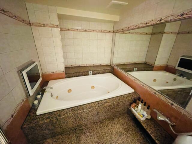ＰＡＬ大塚(豊島区/ラブホテル)の写真『602号室の浴室』by miffy.GTI