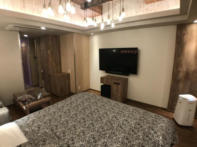 HOTEL AMAN(アマン)(浜松市/ラブホテル)の写真『202号室　ベットルーム』by ま〜も〜る〜