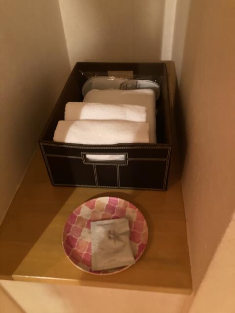シーサイドヴィラミヤビ(静岡市駿河区/ラブホテル)の写真『216号室　タオル類』by まさおJリーグカレーよ