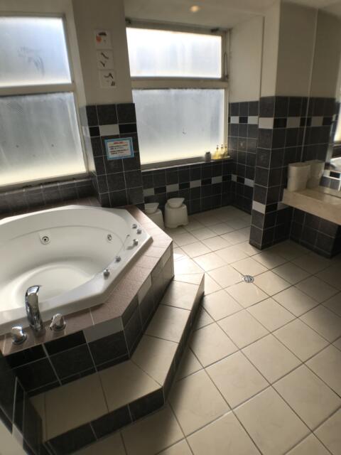 ア・プレスト(浜松市/ラブホテル)の写真『16号室　お風呂場』by ま〜も〜る〜