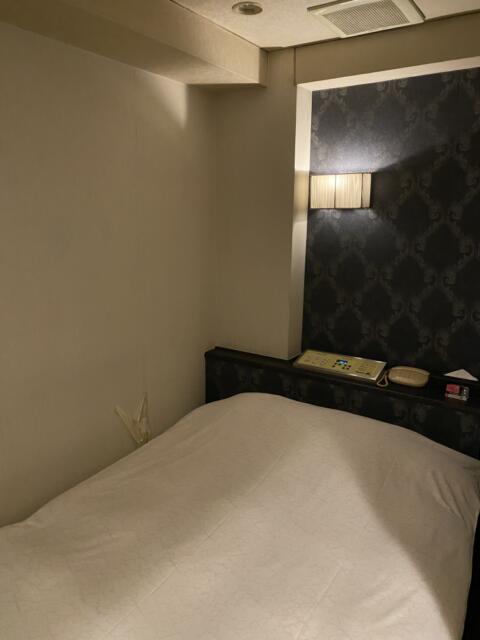 HOTEL K Omiya(さいたま市大宮区/ラブホテル)の写真『310号室(左手前から奥)』by こねほ