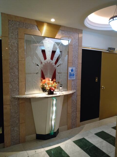 ホテル パル新宿店(新宿区/ラブホテル)の写真『３階のエレベーターを降りてすぐの景色』by なめろう