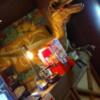 アルティア ダイナソー町田店(町田市/ラブホテル)の写真『2階の会計窓口です。恐竜が動きます。(22,10)』by キジ