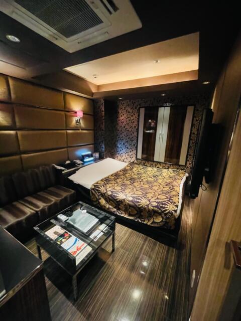 HOTEL SERA APio（セラアピオ）(台東区/ラブホテル)の写真『321号室部屋全景』by miffy.GTI