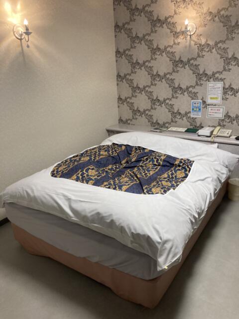 ニューポート(立川市/ラブホテル)の写真『205号室、ベッド』by 武ノ士