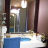 HOTEL SOL 福岡（ソル）(福岡市中央区/ラブホテル)の写真『602号室　洗面台と椅子。備品はホテル並みに整備されている。』by 猫饅頭