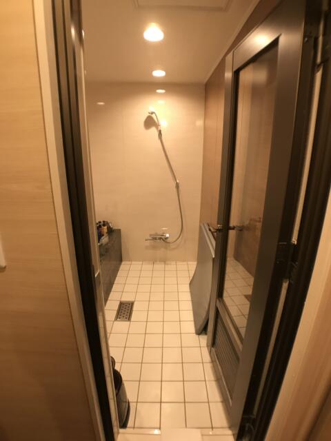 ホテル 艶(静岡市駿河区/ラブホテル)の写真『606号室　浴室』by ま〜も〜る〜