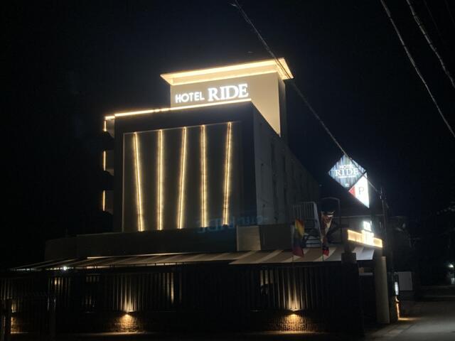 HOTEL RIDE （リッド）(彦根市/ラブホテル)の写真『夜の外観』by まさおJリーグカレーよ