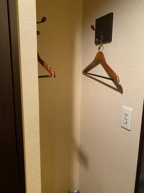 ホテル ピュア・アジアン(墨田区/ラブホテル)の写真『404号室(クローゼット)』by こねほ