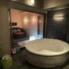 ホテルＷ(越谷市/ラブホテル)の写真『205号室　バスルーム』by 冷やっこ