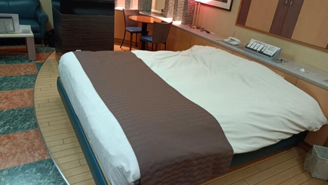 Festa （フェスタ）(成田市/ラブホテル)の写真『201号室　ベッド』by かーたー