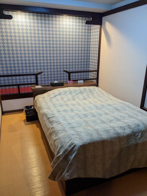 HOTEL LEGIAN（レギャン）(浜松市/ラブホテル)の写真『１５号室（ベッド）』by マーシ