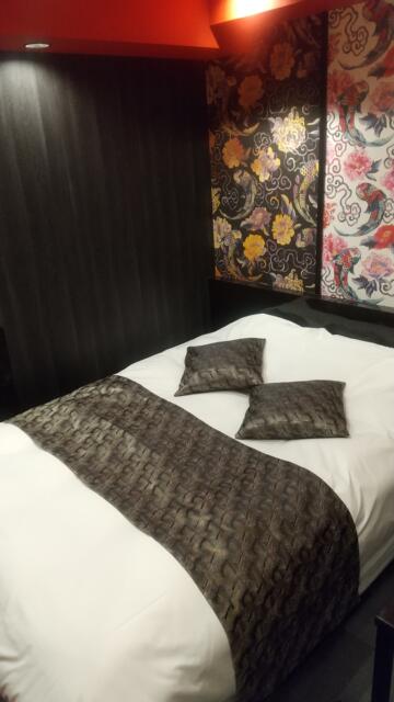 HOTEL ZHIPAGO (ジパゴ)(品川区/ラブホテル)の写真『301号室ベッド』by こーーじ